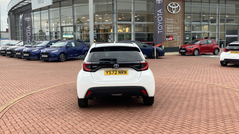 Toyota Yaris 1.5 Hybrid Design 5dr CVT Hybrid Hatchback